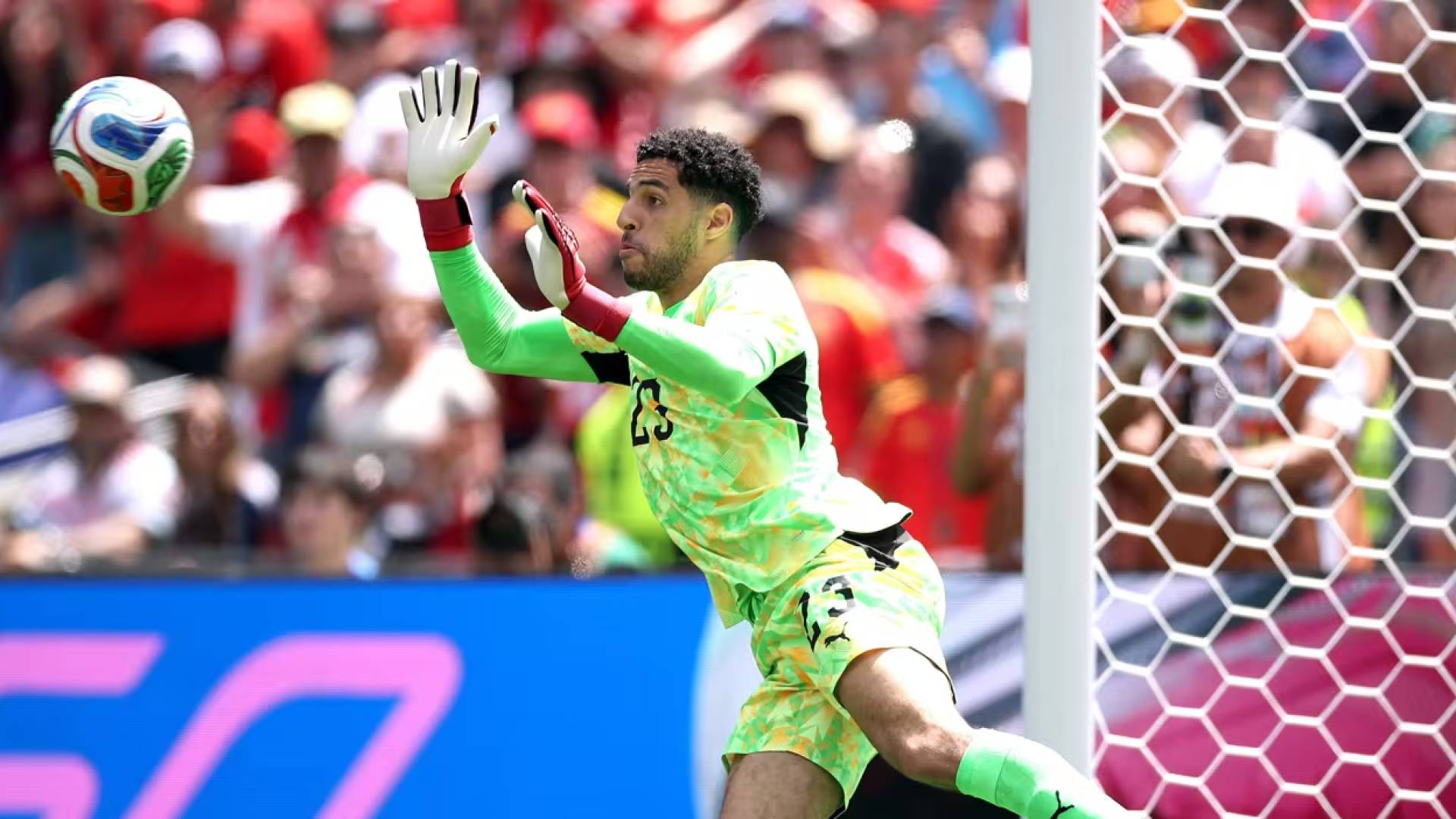 مصطفى شوبير حارس مرمى المنتخب المصري
