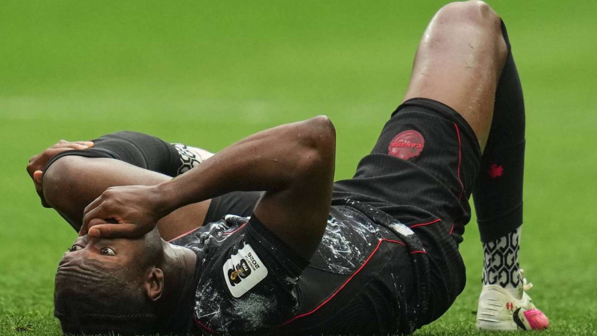 اللاعب  إسماعيل كوني