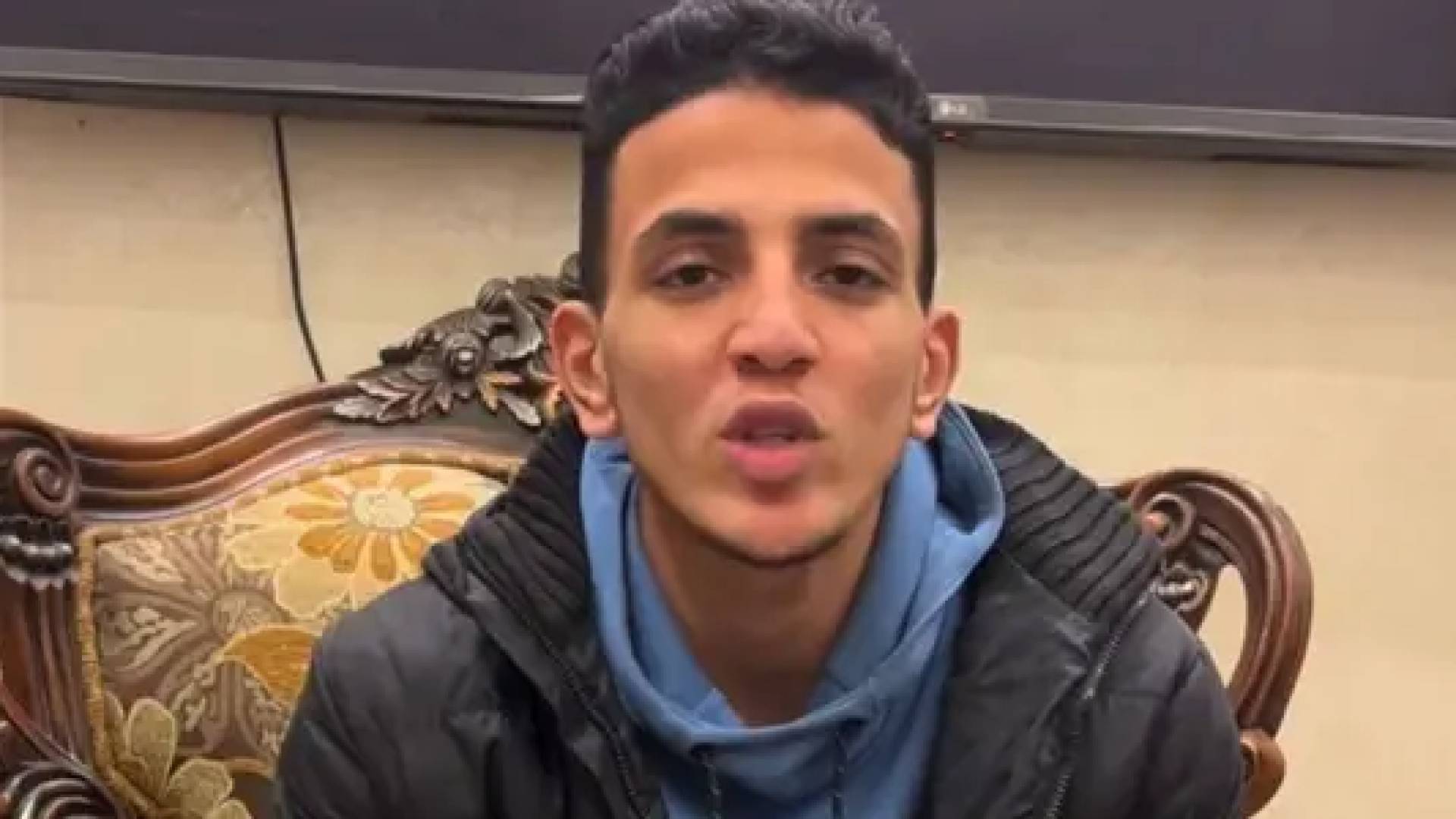 الطالب عمرو عمارة