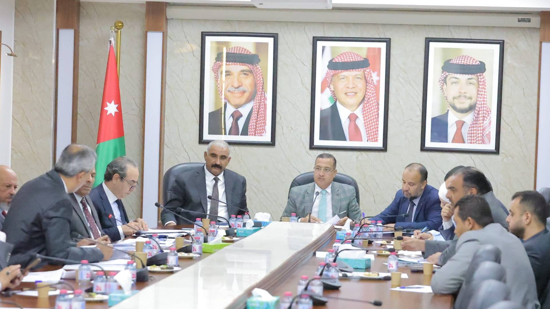 حوار النواب والنقابات
