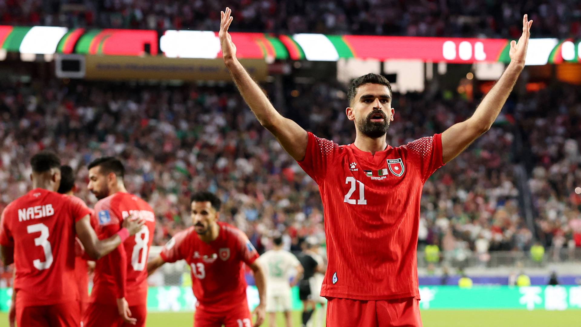 لاعبو المنتخب الوطني "النشامى"