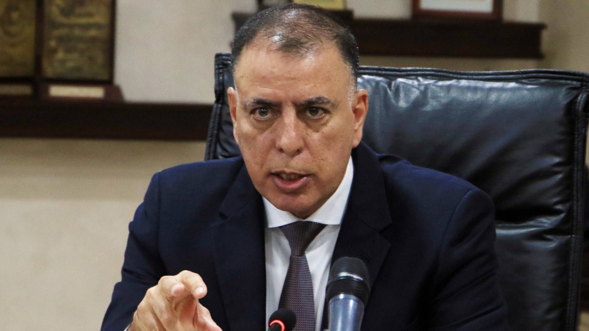 وزير الداخلية مازن الفراية