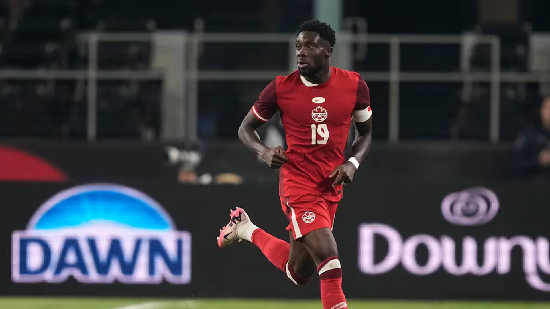 لاعب كندا الفونسو دافيز