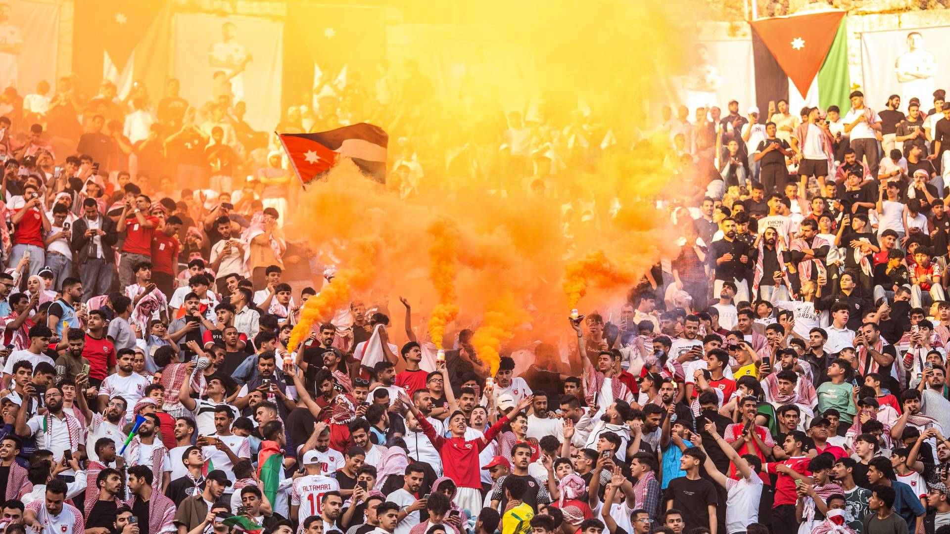 منتخب النشامى و الجماهير الأردنية