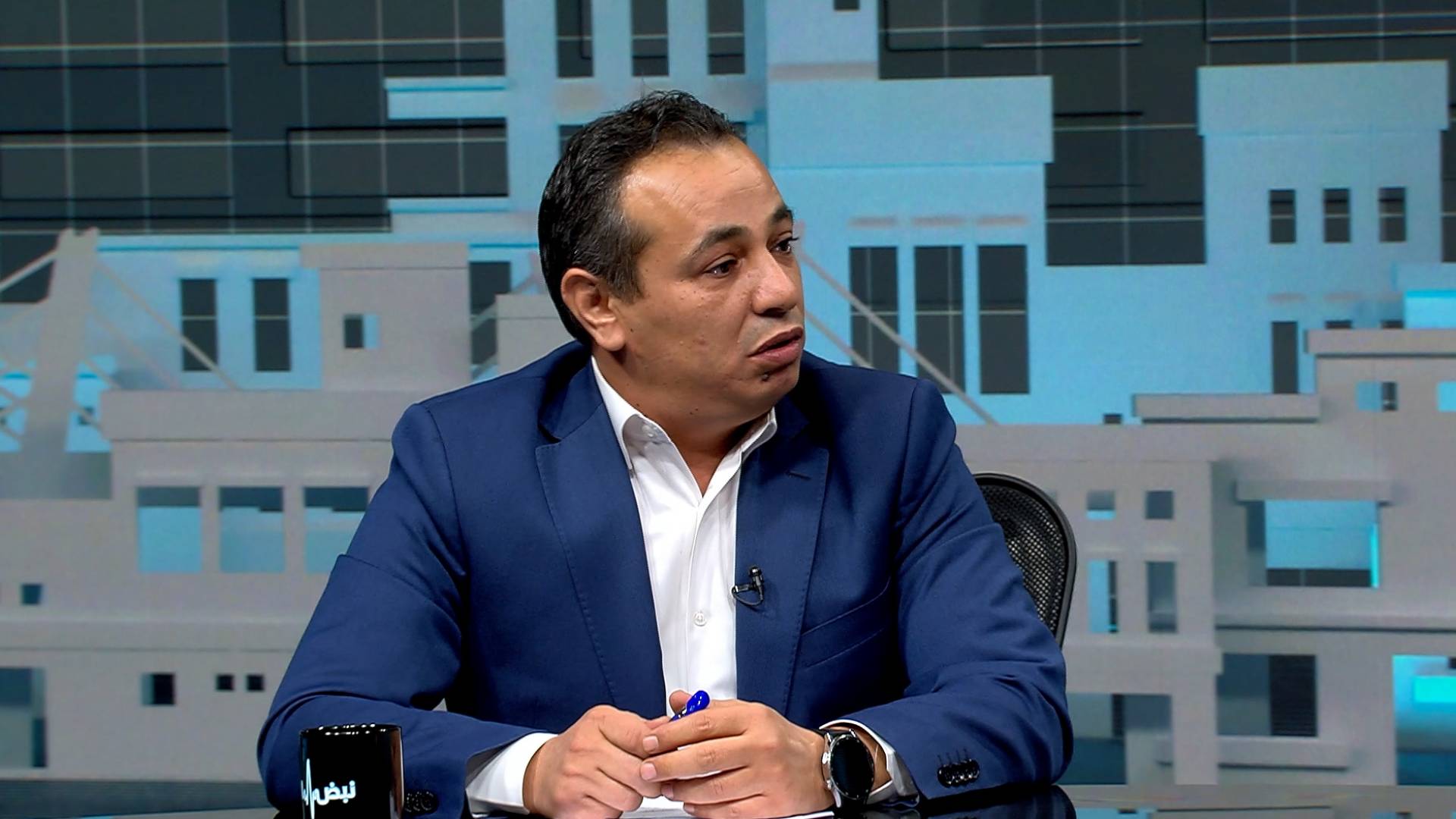 الصحفي الاقتصادي علاء القرالة