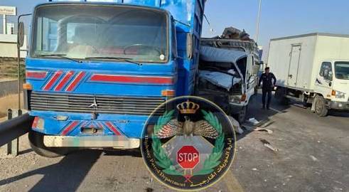 الدوريات الخارجية: حادث تصادم على طريق 100 بعد جسر اللبن باتجاه الزرقاء