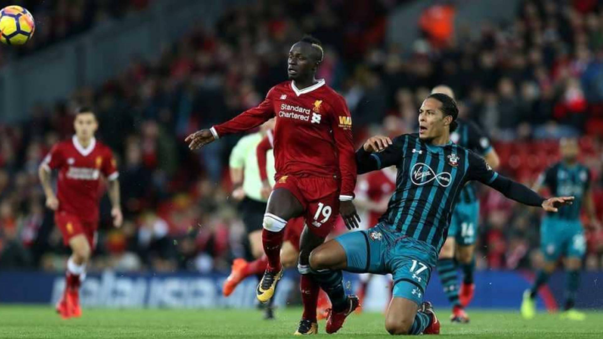 ليفربول يأمل بتحسن حالة خطه الخلفي مع الصفقة الجديدة