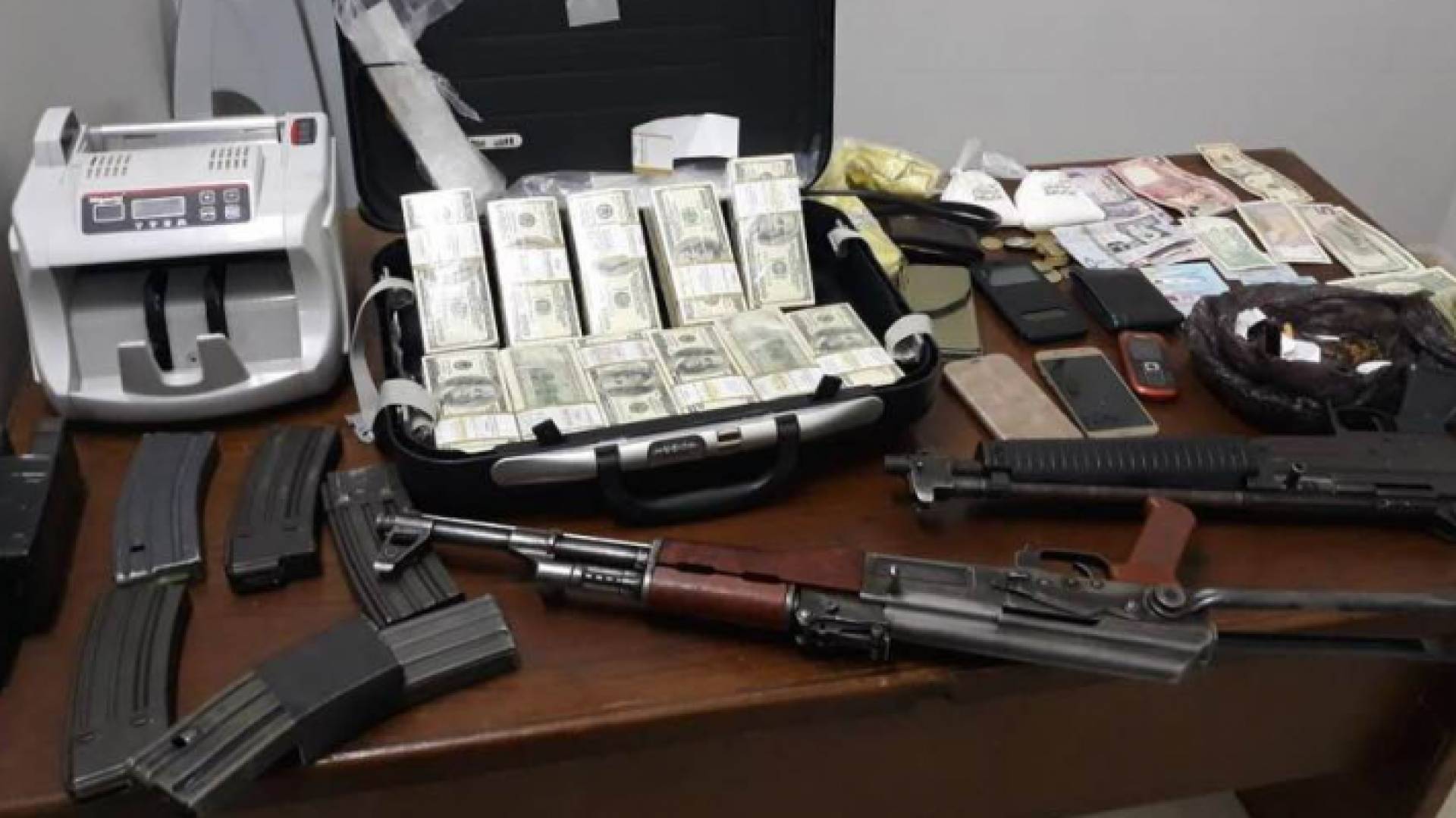 جانب من المضبوطات