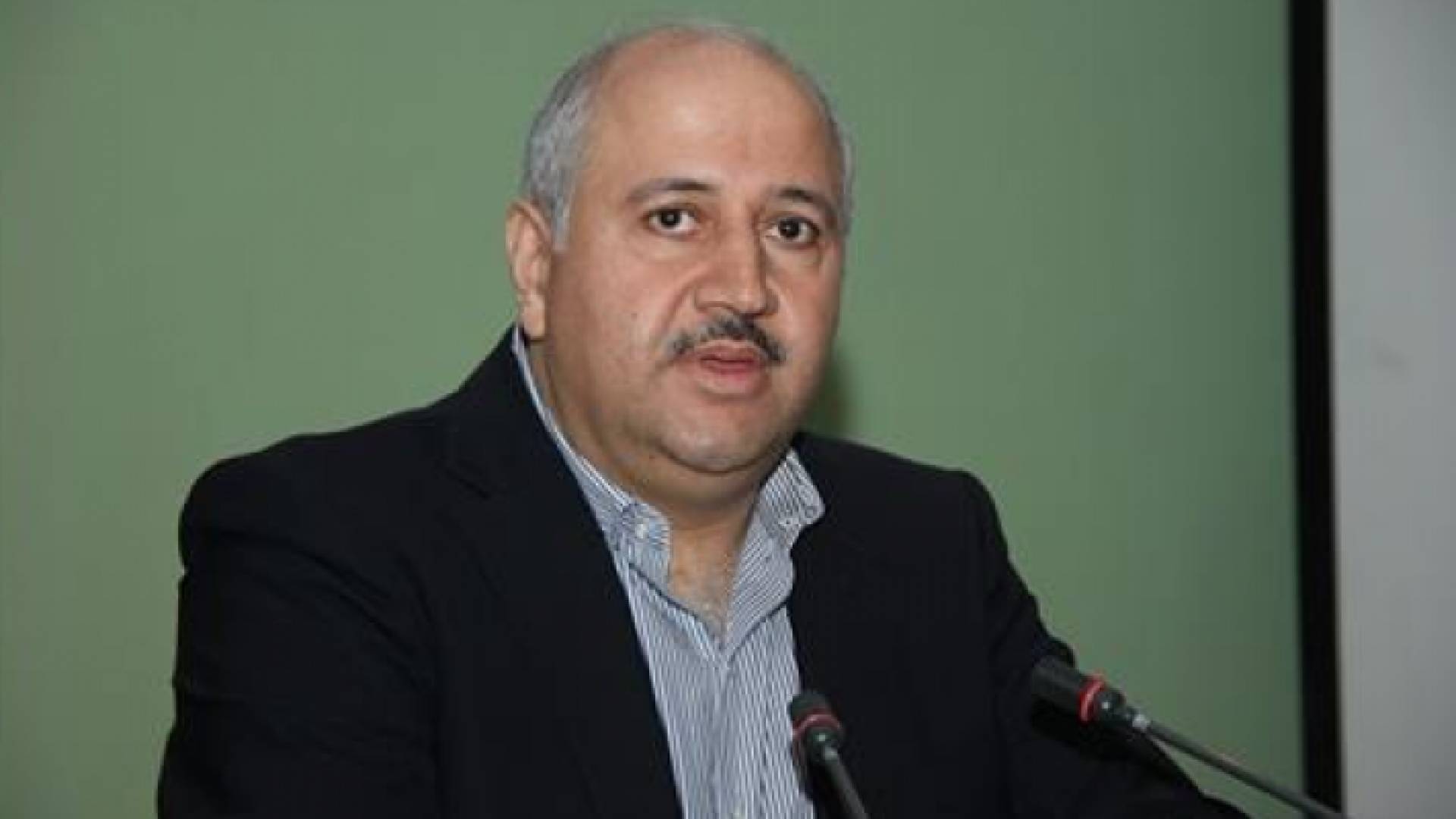 وزير المياه حازم الناصر