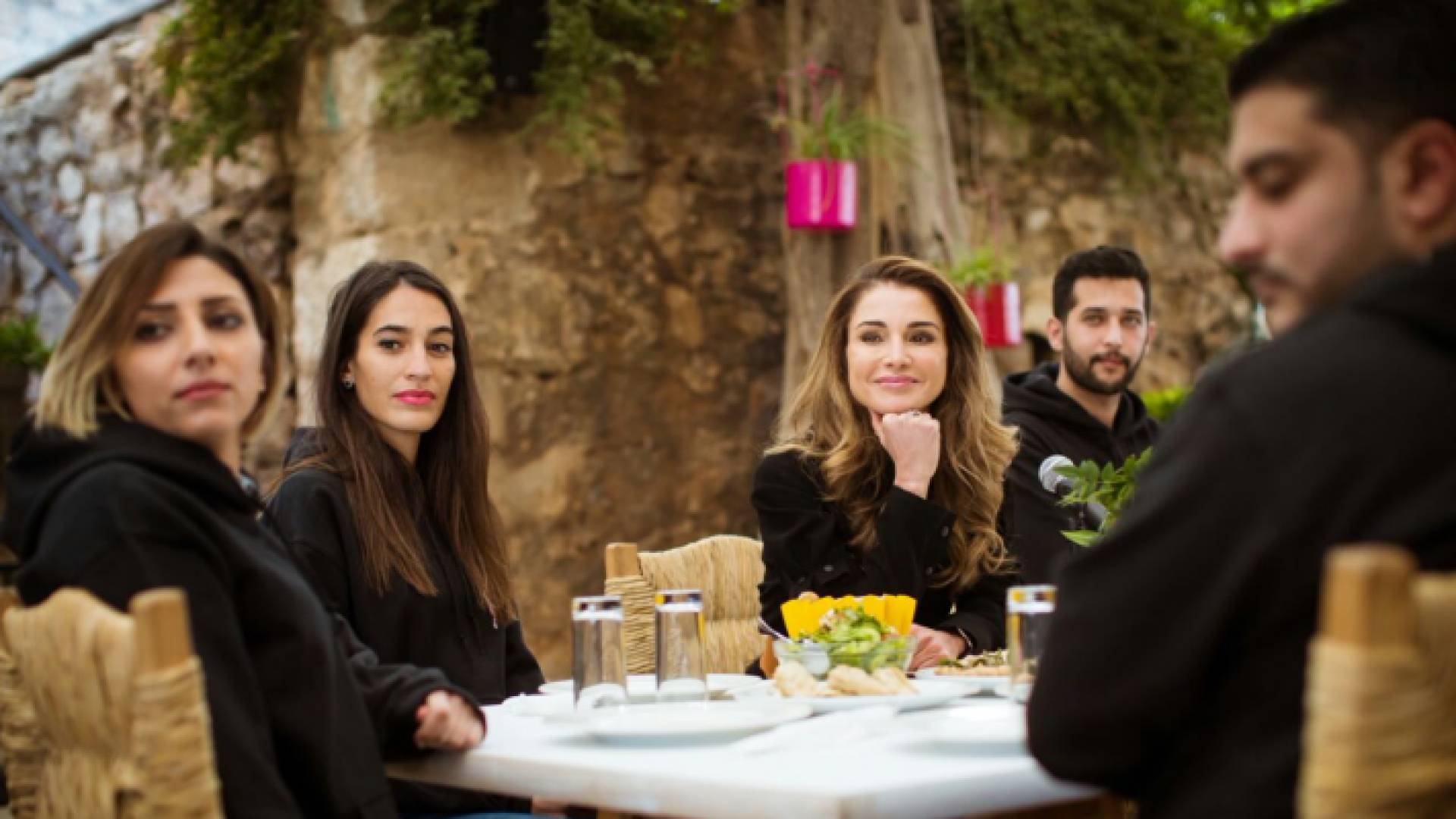 جانب من اللقاء