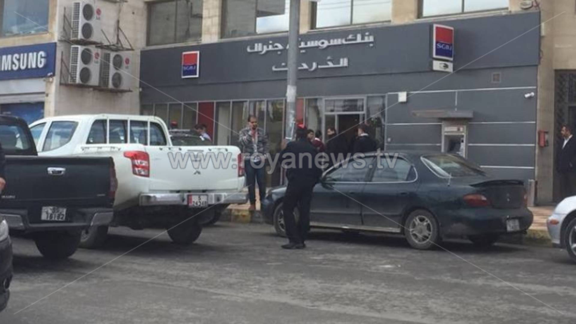 البنك المستهدف في منطقة الوحدات