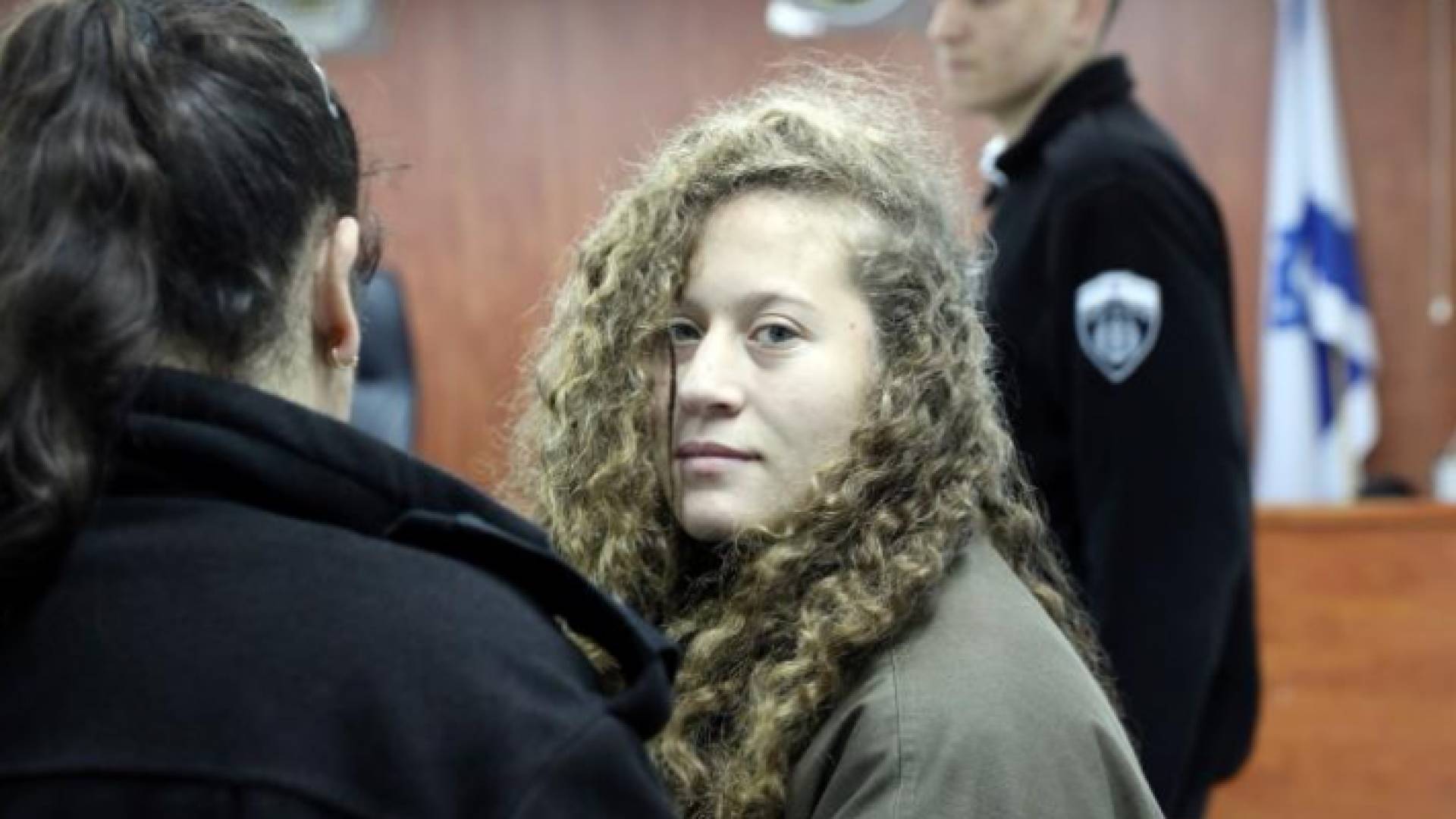 إرجاء محاكمة عهد التميمي مجددا حتى 13 شباط