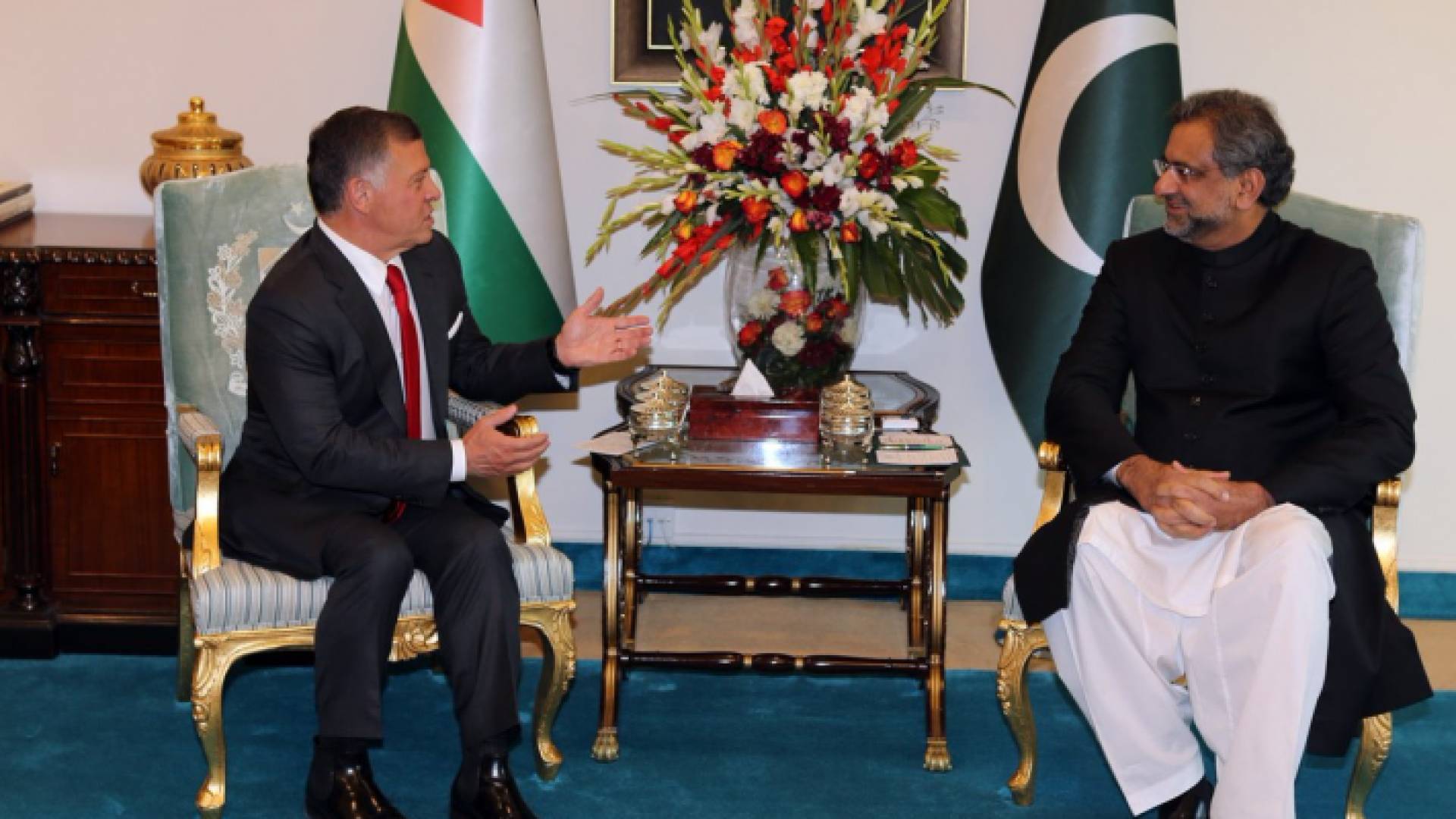 من مباحثات الملك مع رئيس وزراء باكستان