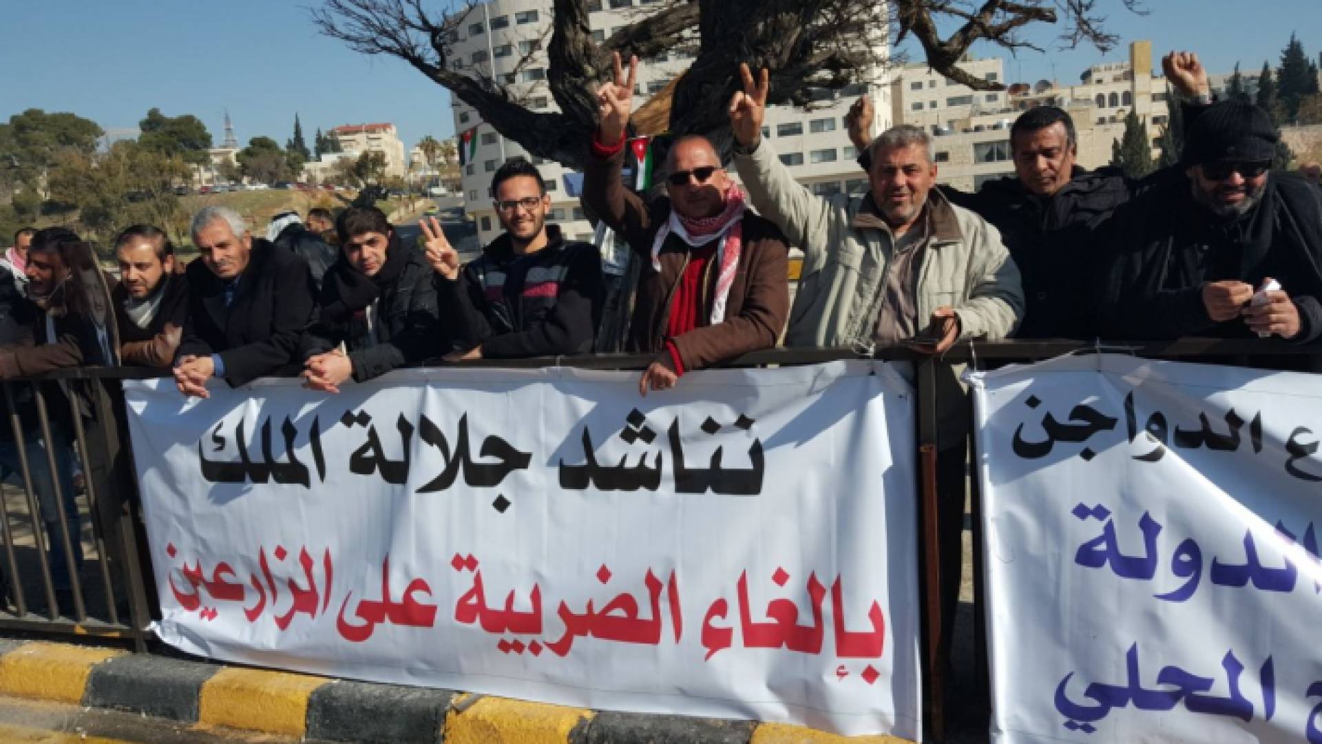 ارشيفية من اعتصام المزارعين امام مجلس النواب