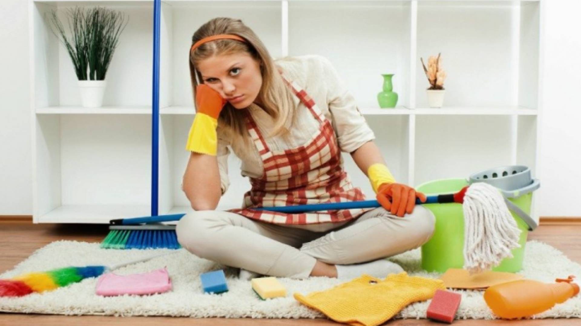 تنظيف المنزل ضار على المرأة مثل تدخين 20 سيجارة يوميا