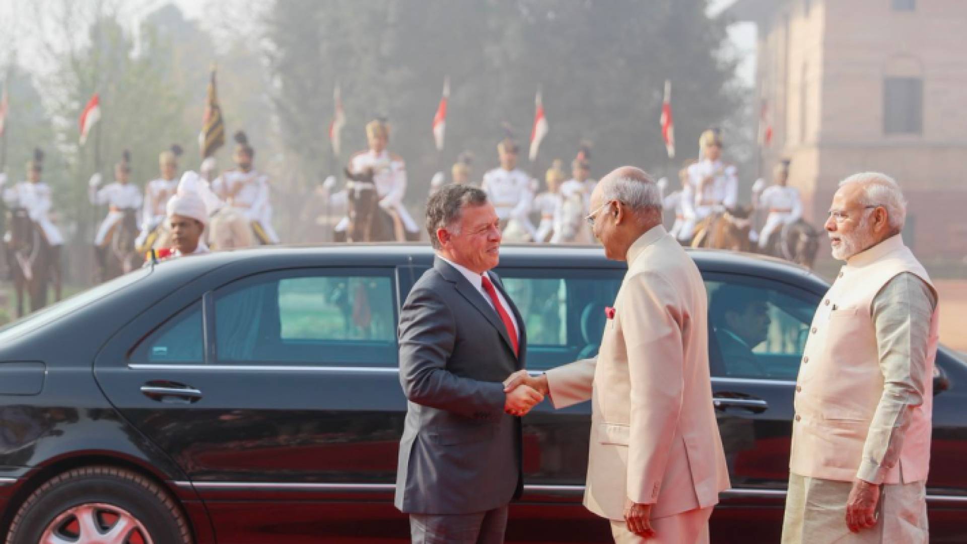 من زيارة الملك للهند