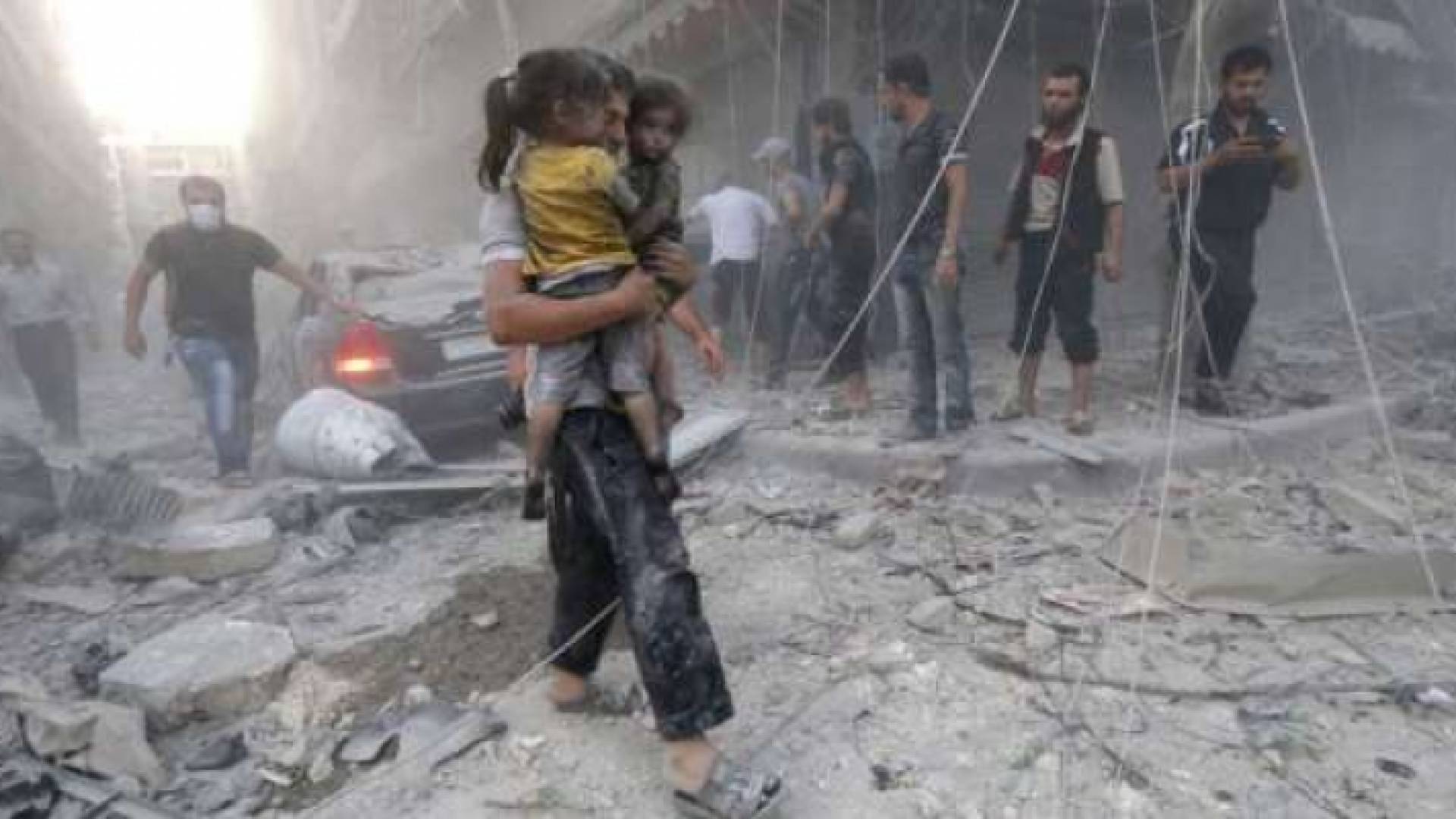 ضحايا قصف الغوطة - ارشيفية