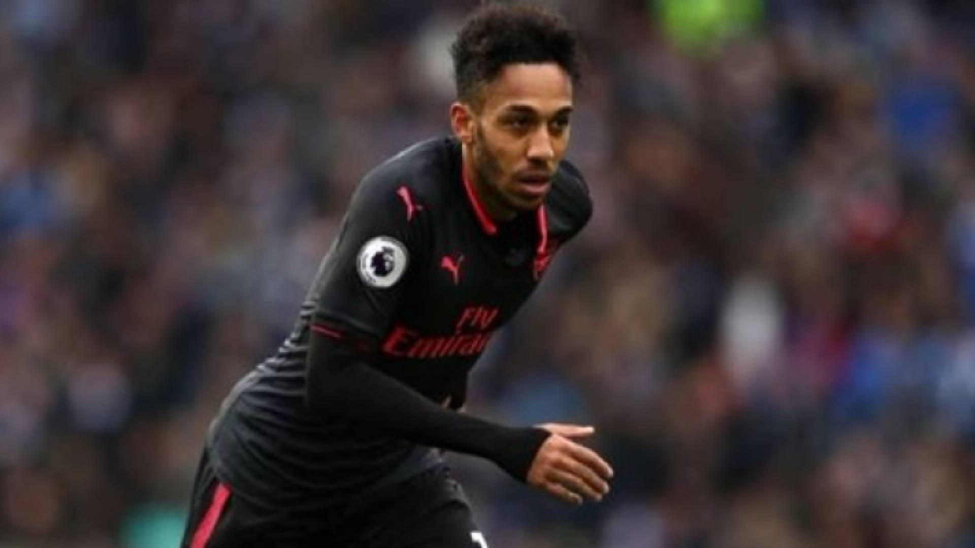 بيير-إيمريك أوباميانغ مهاجم أرسنال