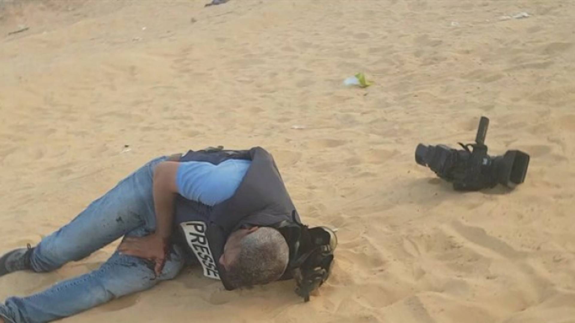 إصابة 6 صحفيين فلسطينيين برصاص الاحتلال في غزة