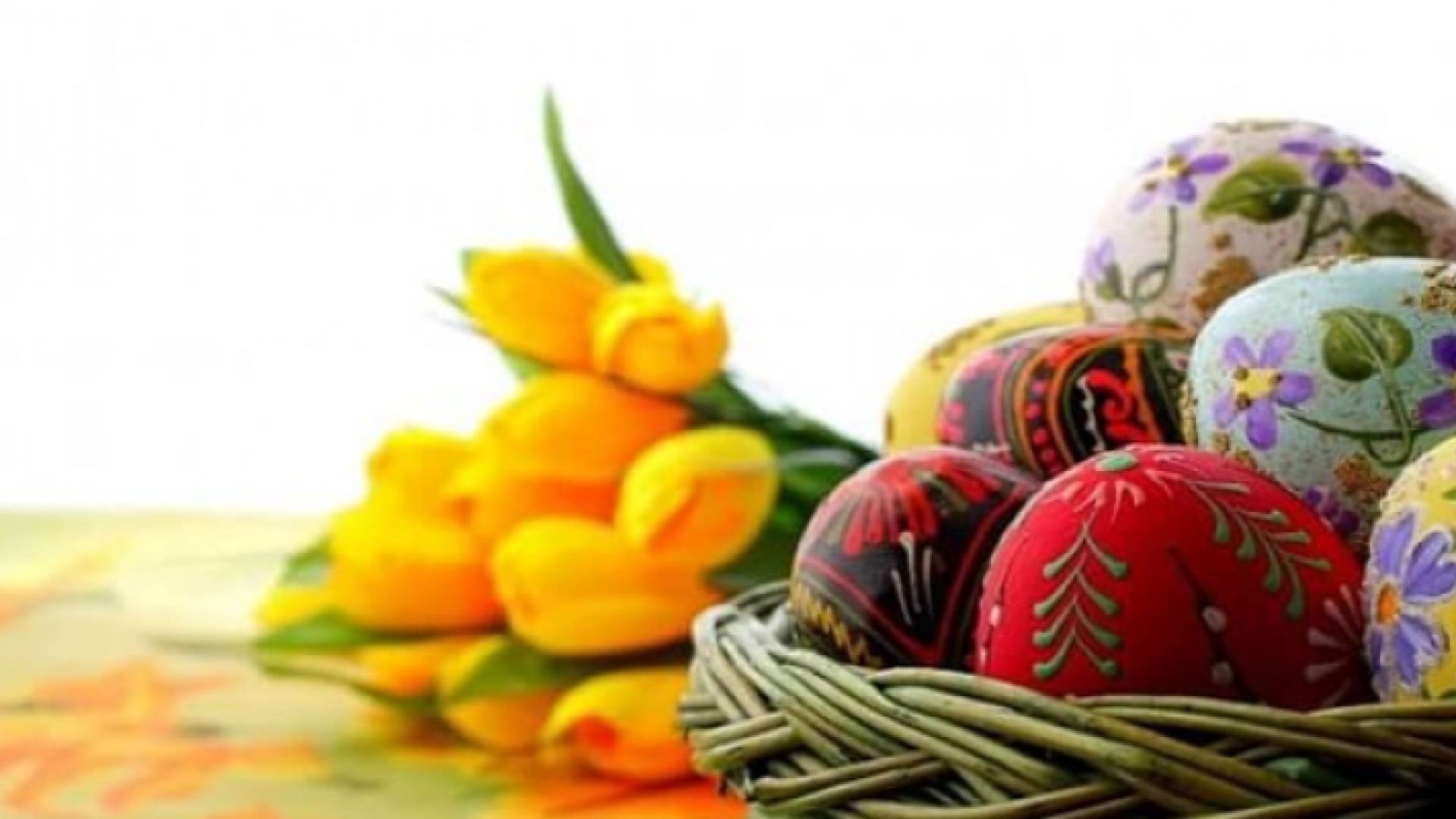 المصريون يحيون عيد "شم النسيم" منذ نحو 4700 عاما