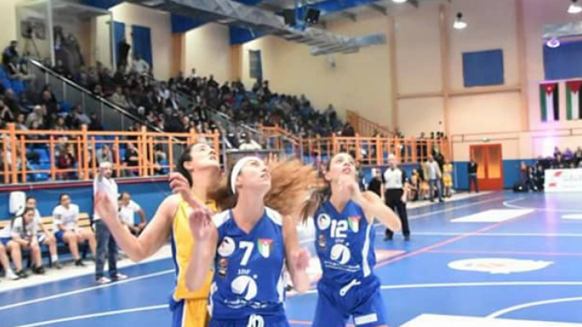 نادي شباب الفحيص يحتل المركز الثالث ببطولة غرب آسيا للسيدات لكرة السلة