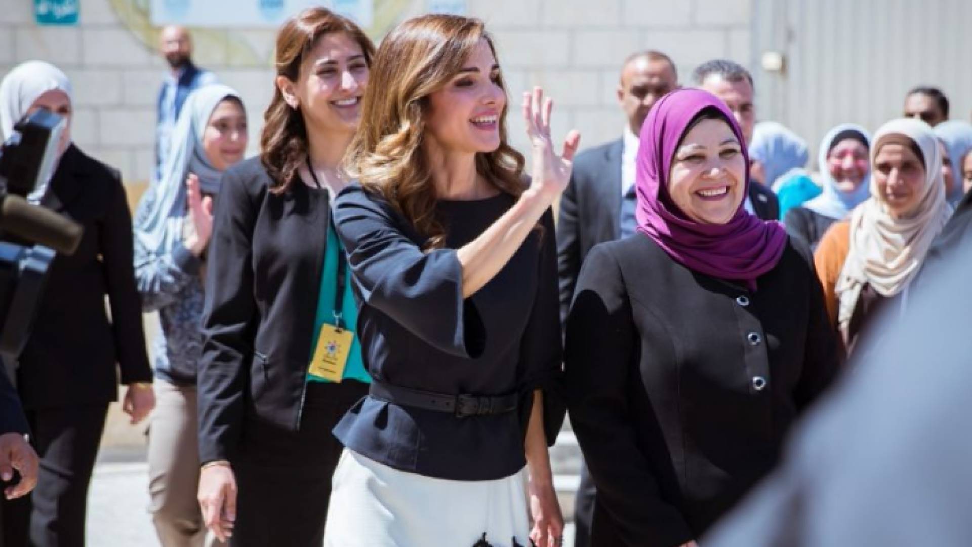جانب من زيارة جلالة الملكة رانيا