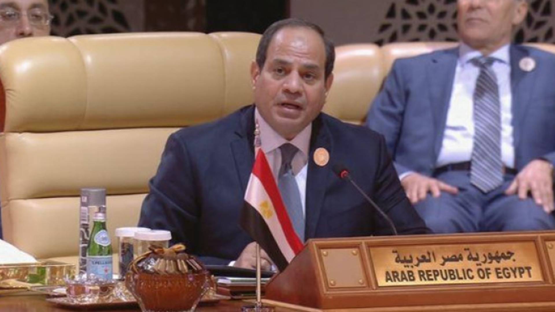 السيسي في القمة العربية