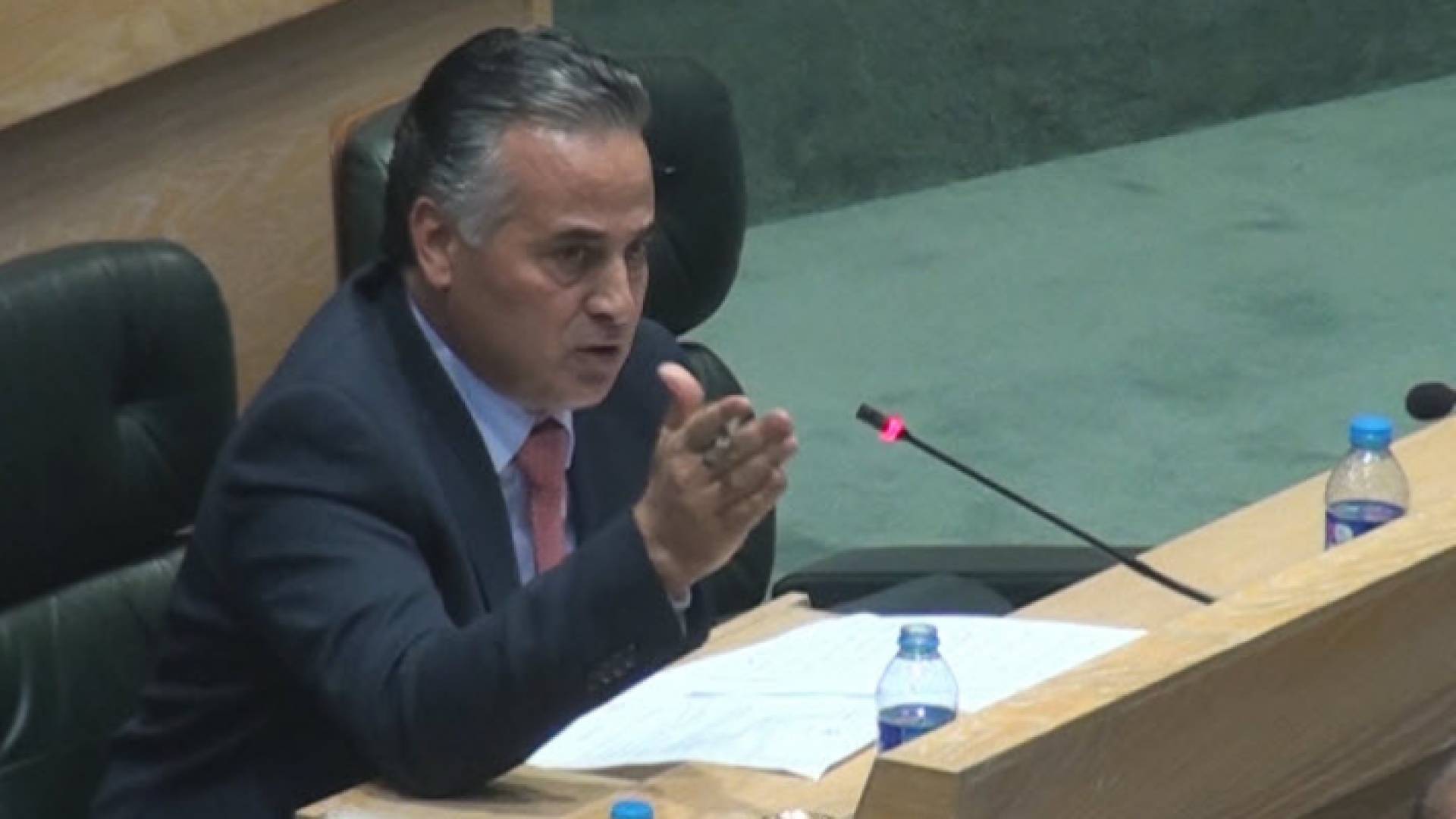 النائب محمود النعيمات