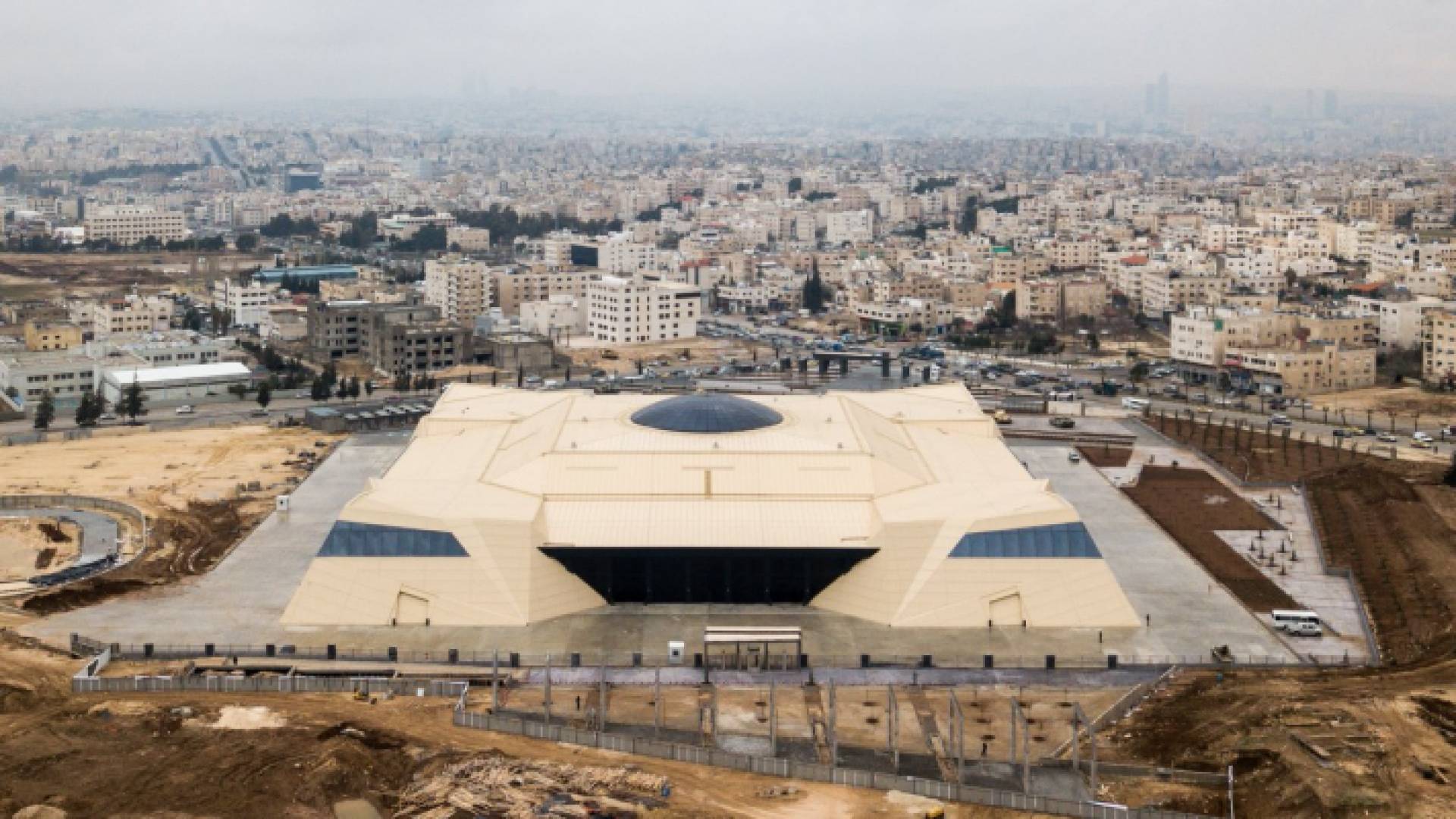 متحف الدبابات الملكي بالعاصمة عمان