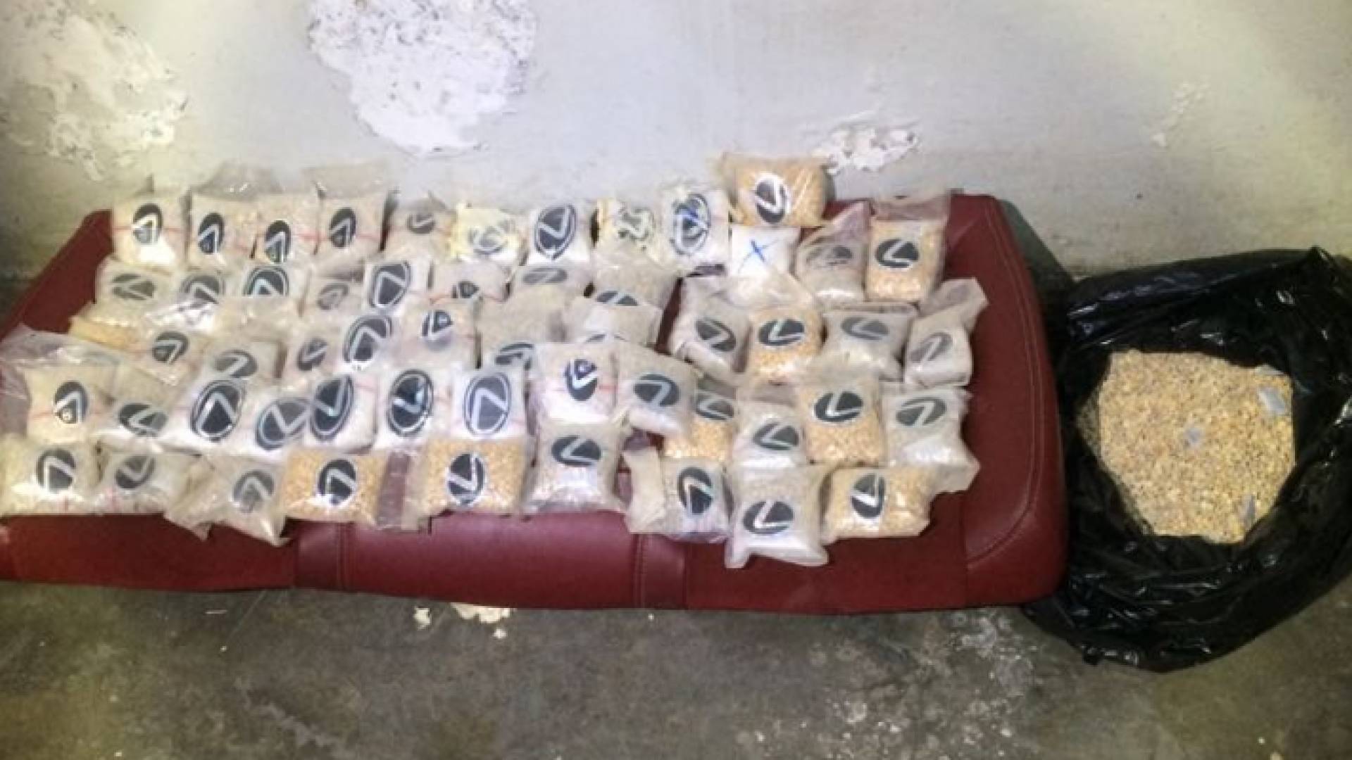 جانب من المضبوطات