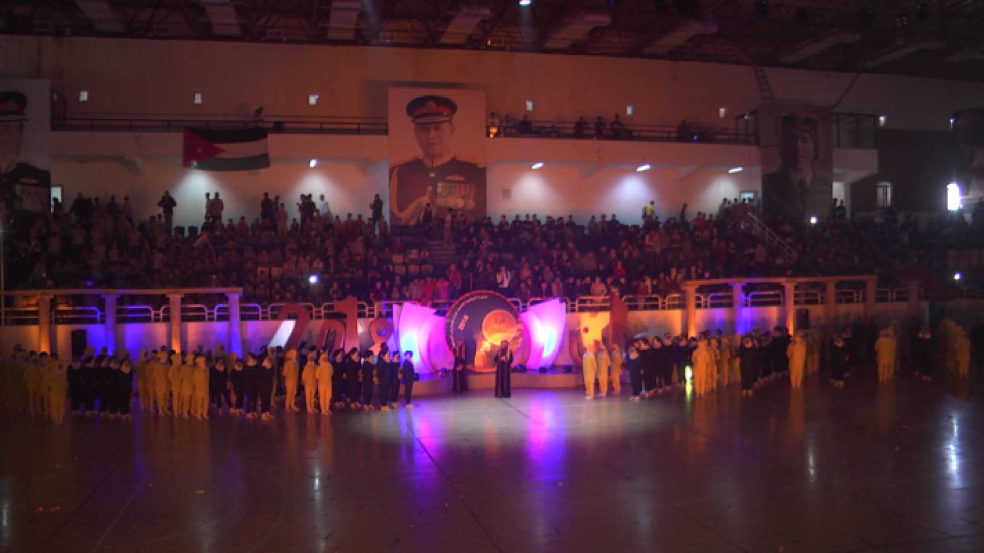 جانب من افتتاح الدورة الرياضية المدرسية