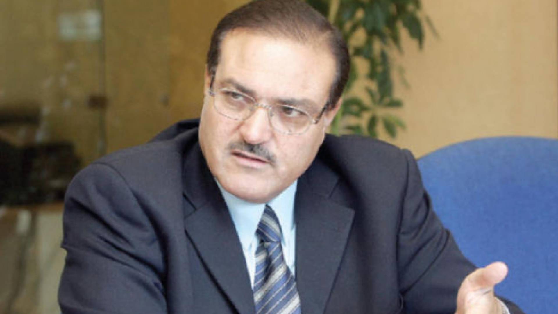 وزير التعليم العالي والبحث العلمي الدكتور عادل الطويسي