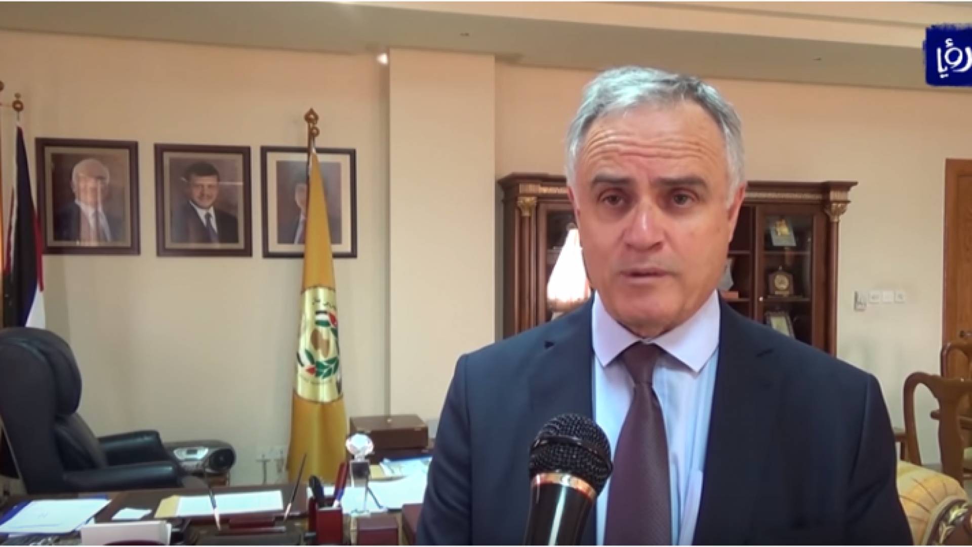 رئيس جامعة الحسين بن طلال الأستاذ الدكتور نجيب أبو كركي