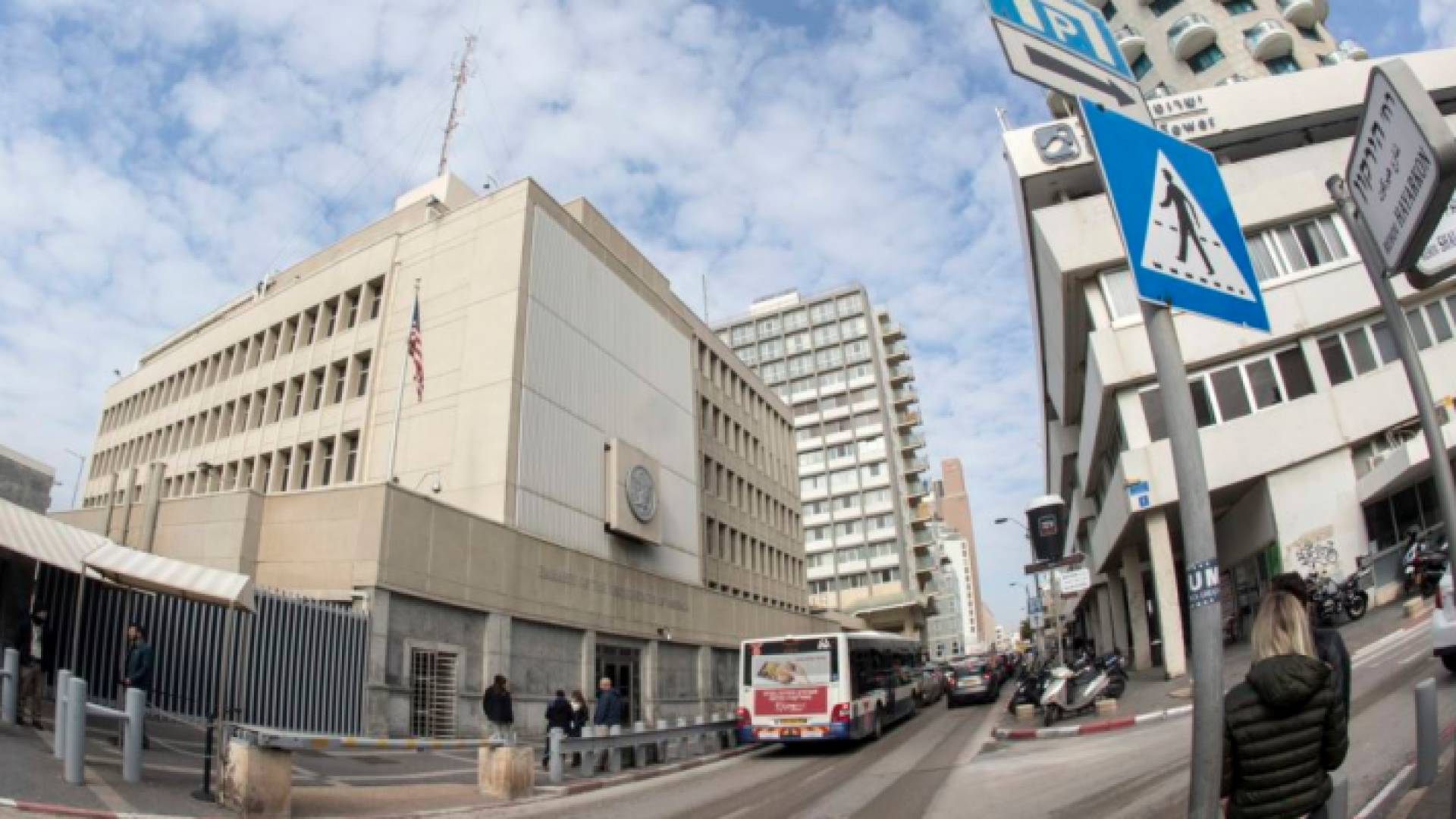 السفارة الأمريكية في تل آبيب