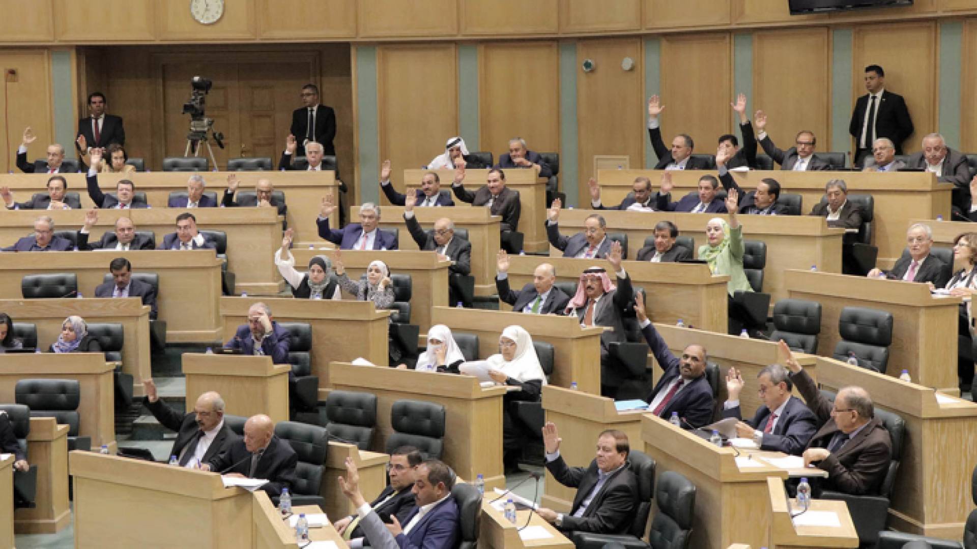 جانب من الجلسة