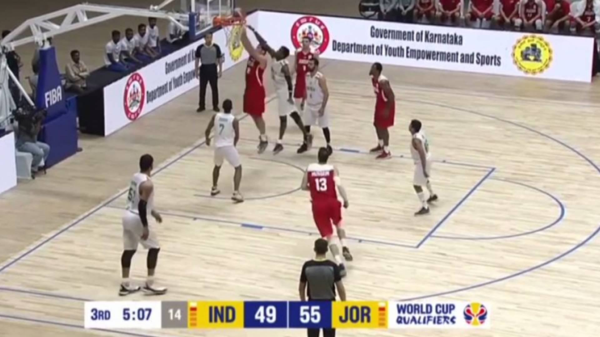 لقطة من مباراة منتخبنا الوطني مع المنتخب الهندي - ارشيفية