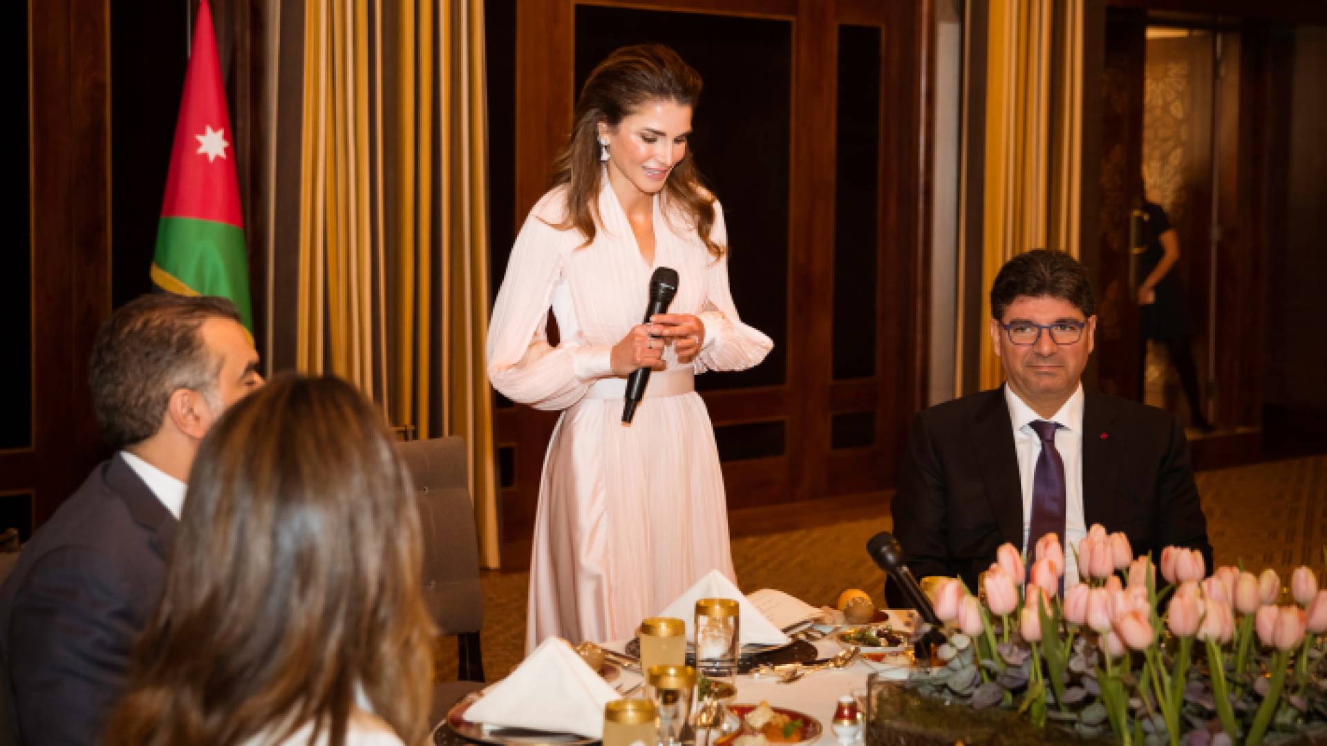 جلالة الملكة رانيا العبدالله تكرم داعمي مؤسسة نهر الأردن