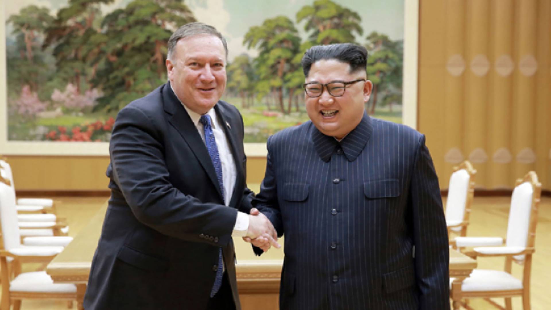 زعيم كوريا الشمالية ووزير الخارجية الأمريكي