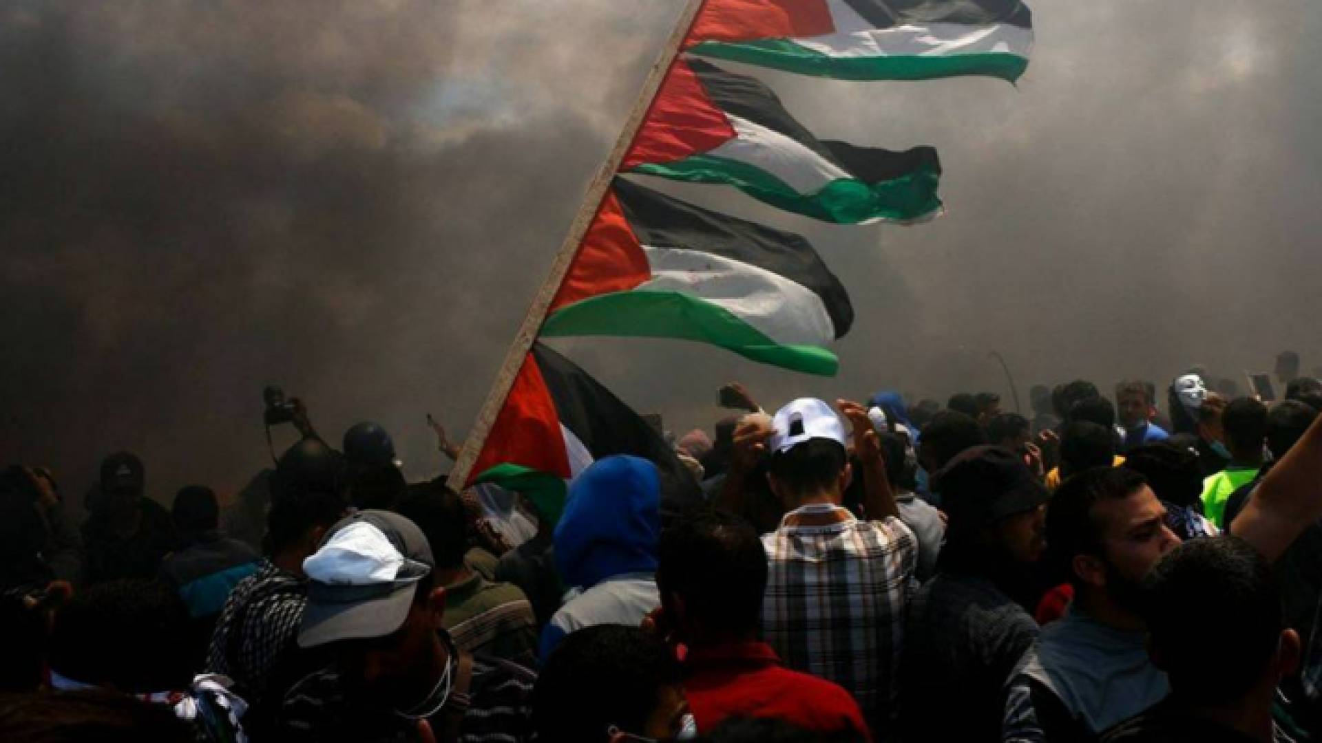 من المسيرة على حدود غزة