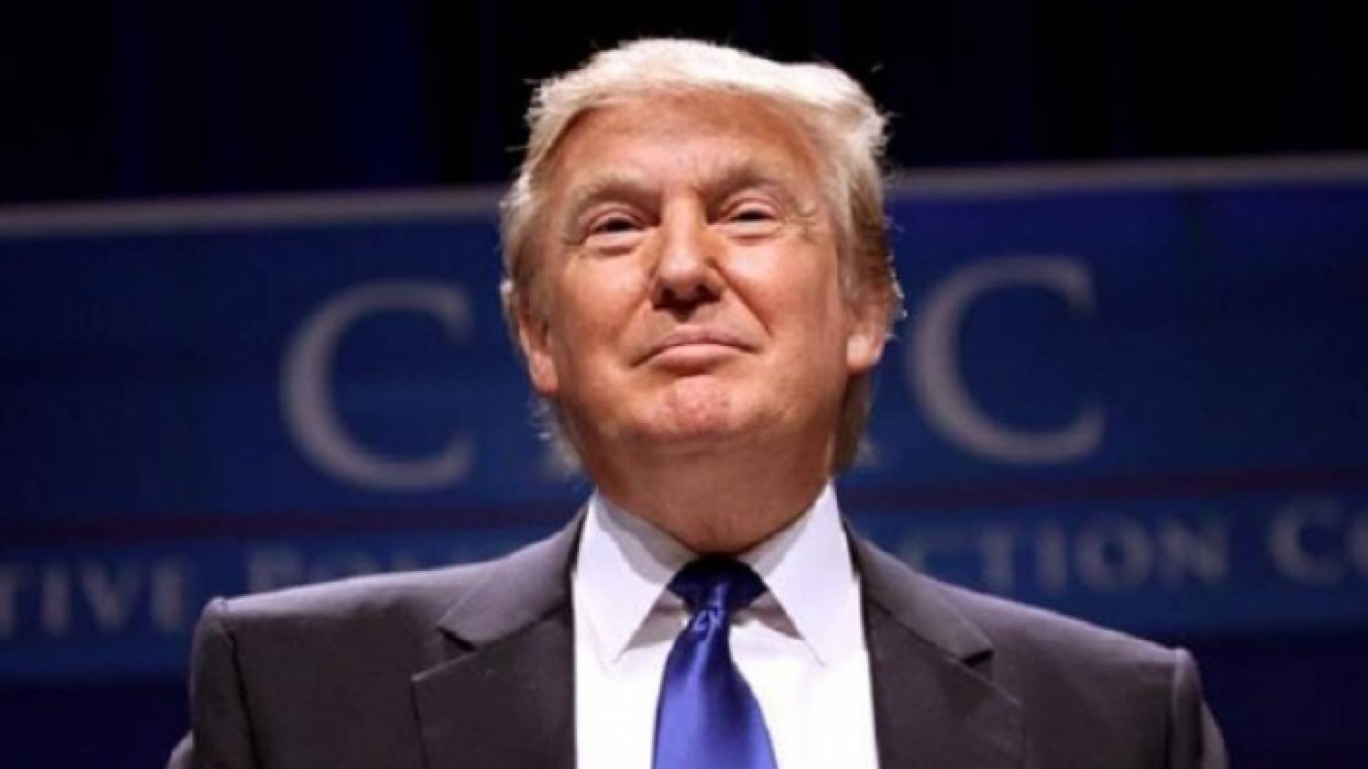 دونالد ترمب