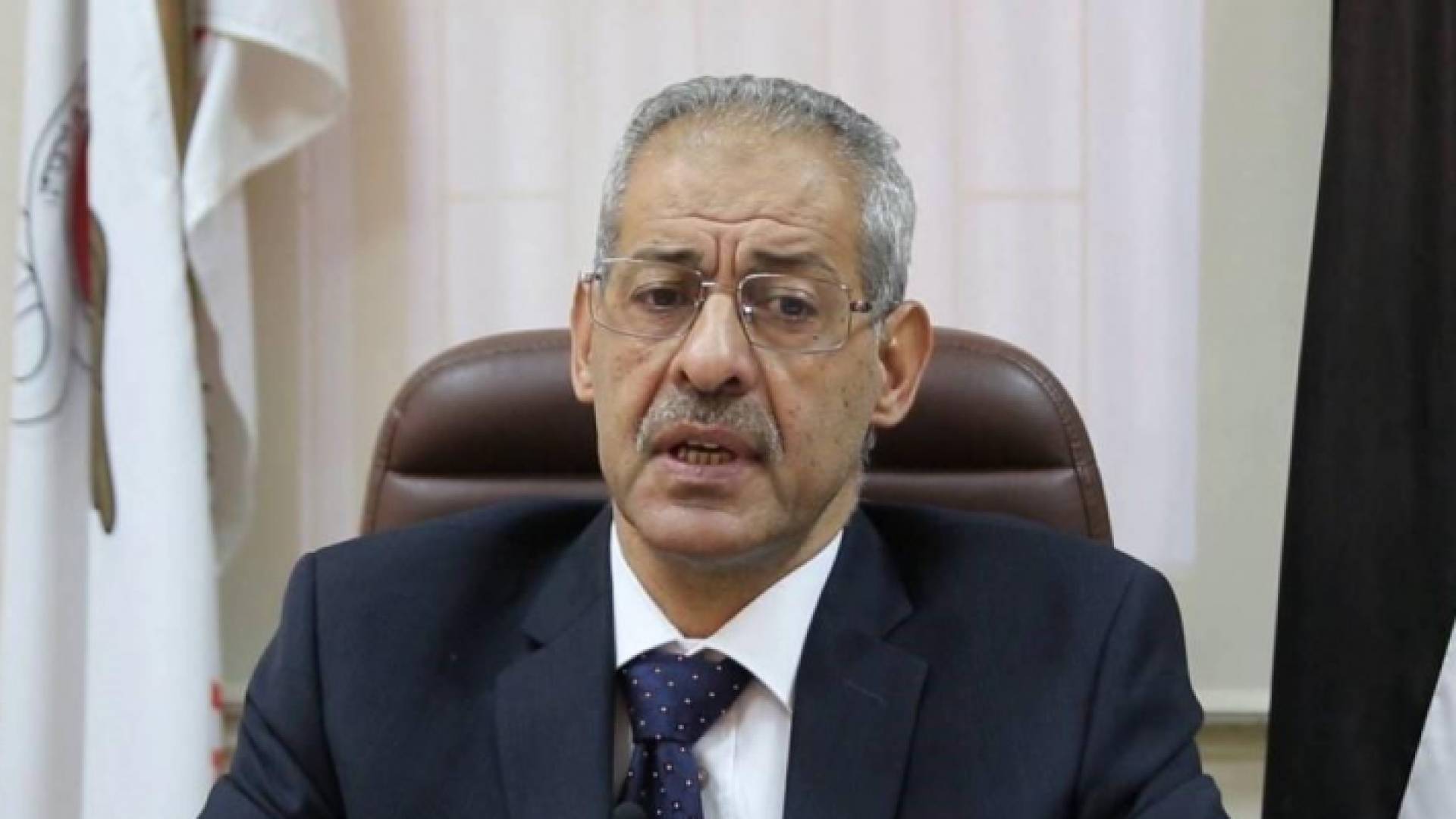 رئيس مجلس النقباء نقيب الاطباء الدكتور علي العبوس