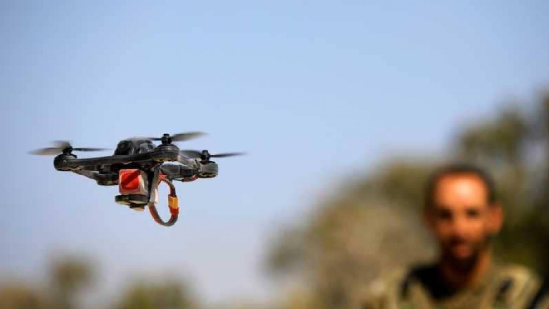 طائرات بسكاكين