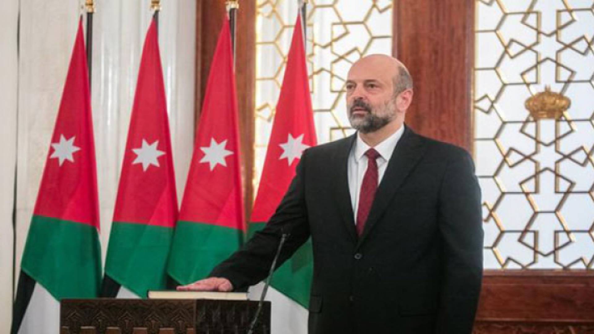 رئيس الوزراء الدكتور عمر الرزاز