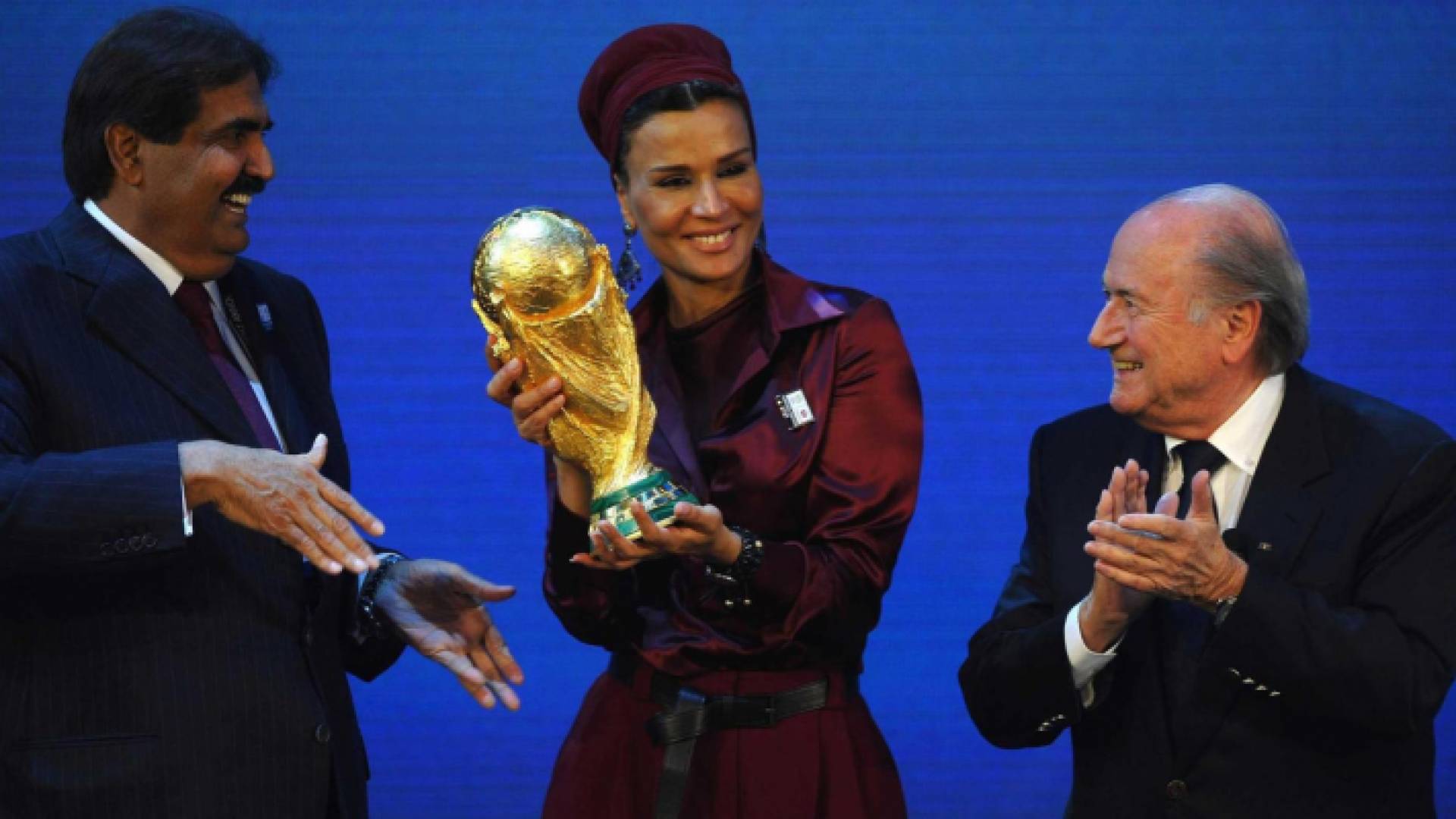 التدخلات السياسية منحت قطر مونديال 2022