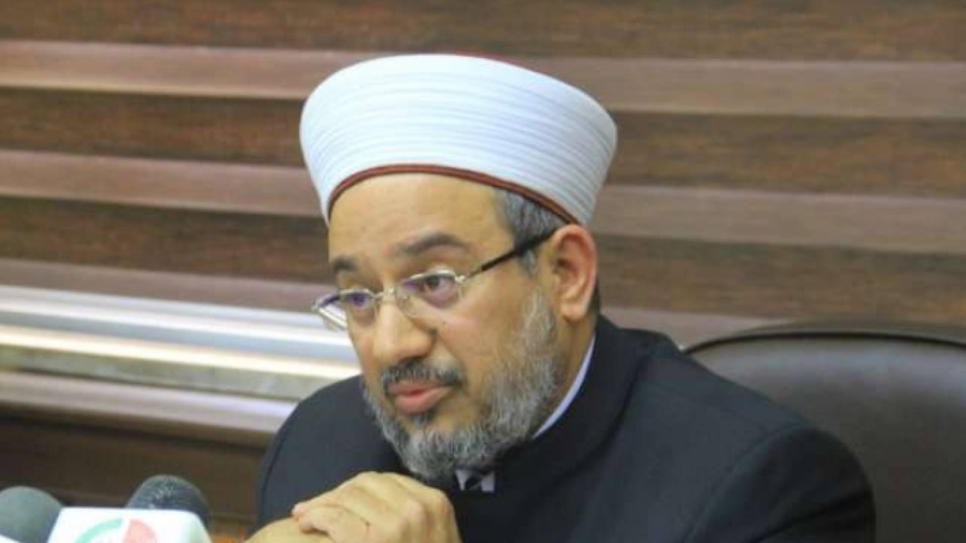 وزير الاوقاف ابو البصل