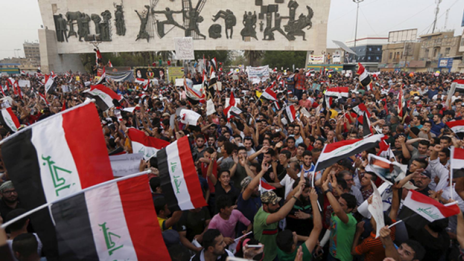 جانب من الاحتجاجات