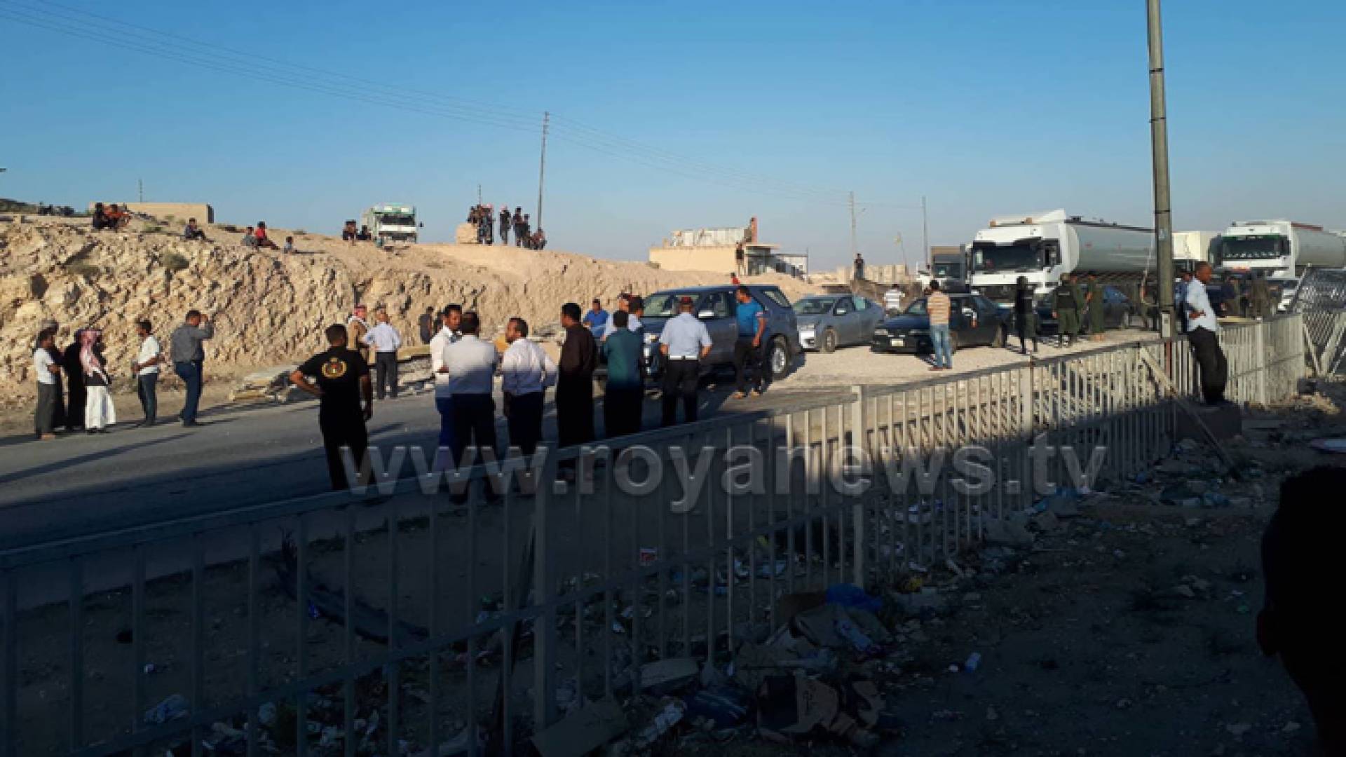 صورة من موقع الانهيار