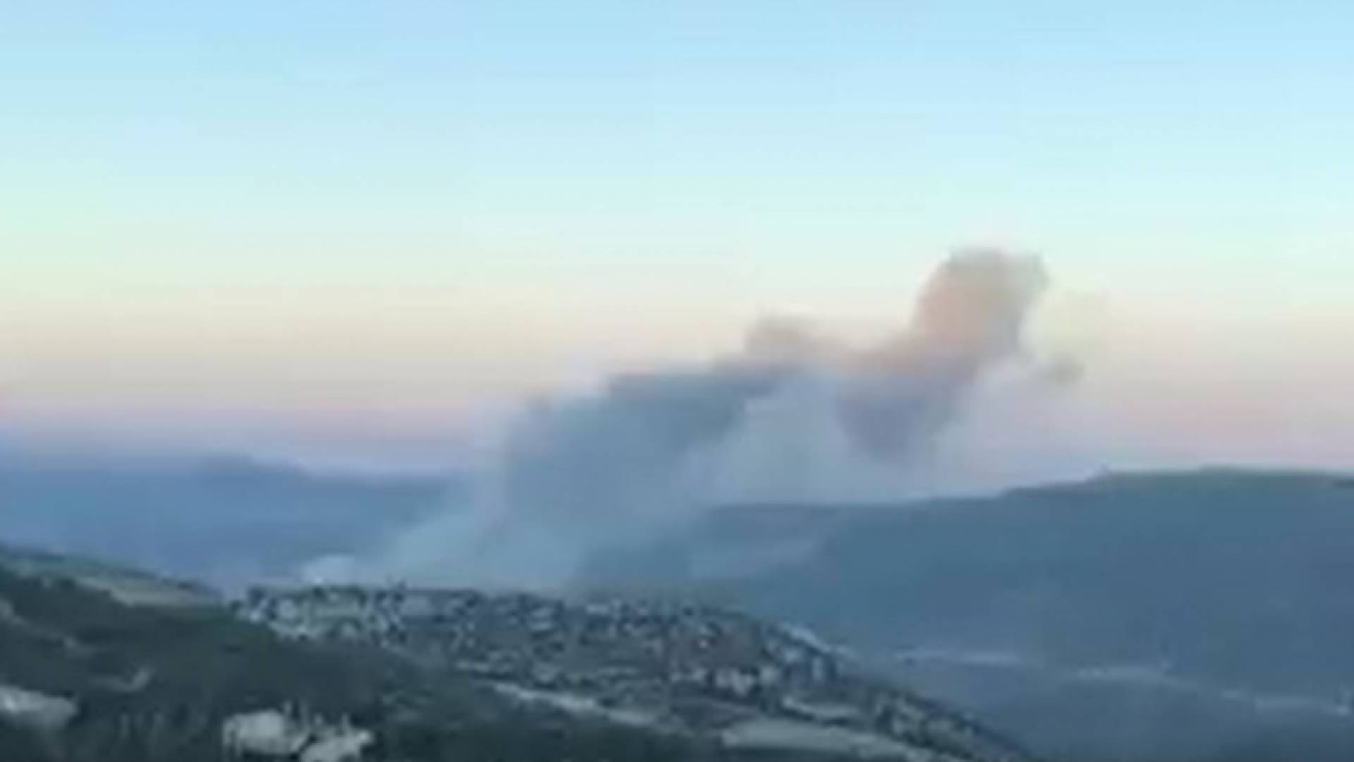 هجوم للاحتلال على مناطق عسكرية في ريف حماة