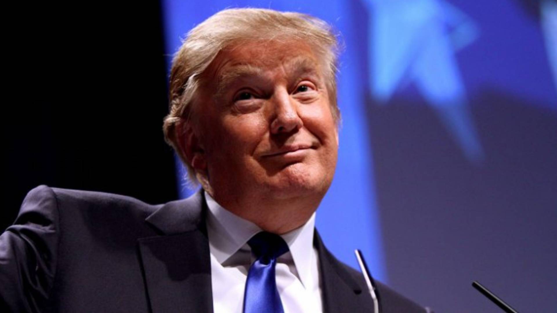 دونالد ترمب