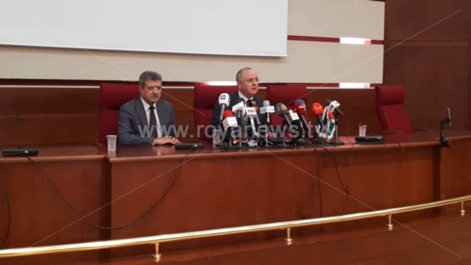 جانب من المؤتمر الصحفي